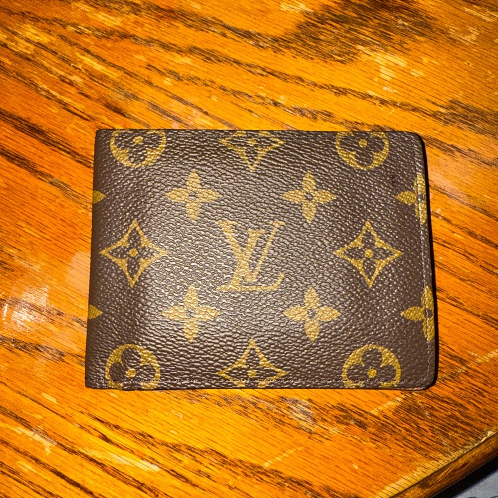 Louis Vuitton Brown and Gold Monogram wallet